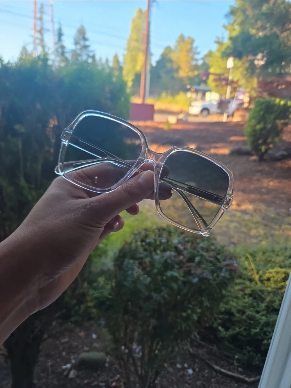 Givenchy Clear Frame Sunglasses - Transparent